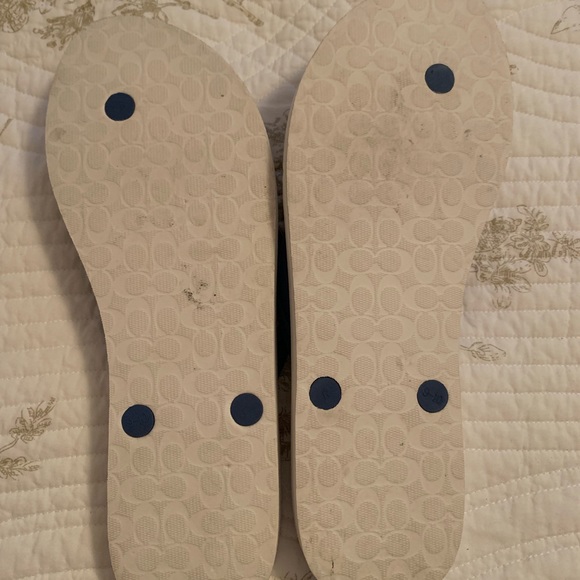 COACH FLIP FLOPS - Picture 2 of 2